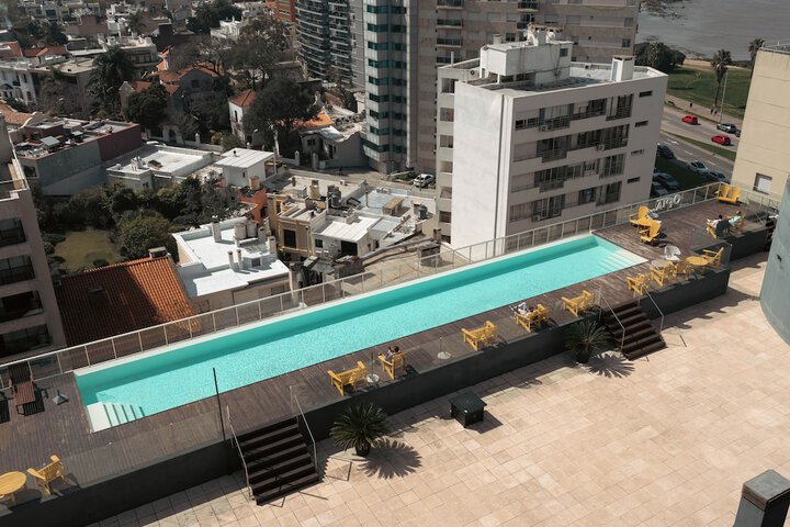 Pool 24 of 71