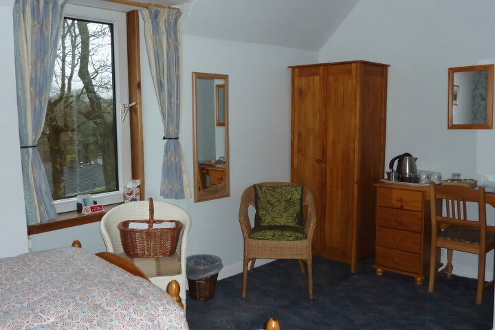 Photo 4