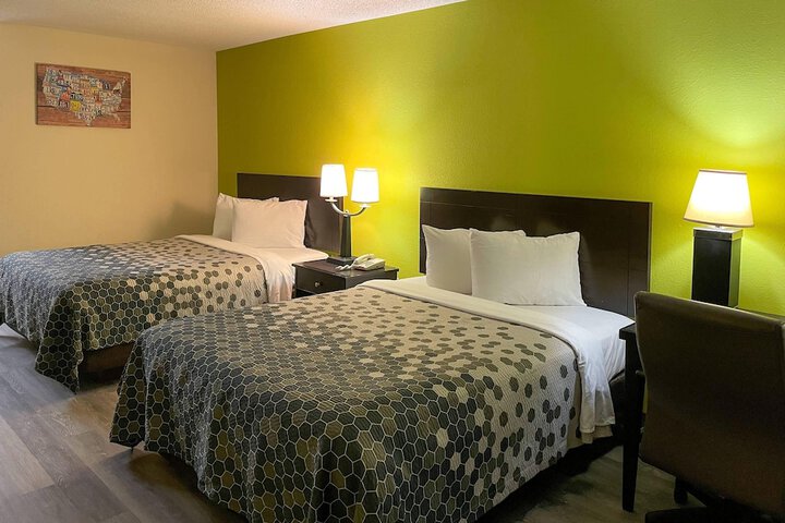 Room 15 of 30