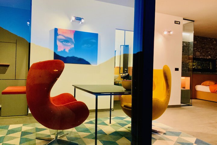 Room 7 of 31