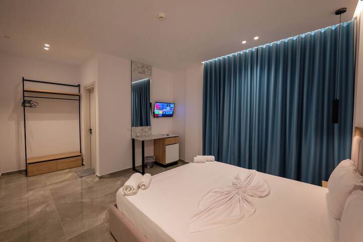 Room 38 of 73