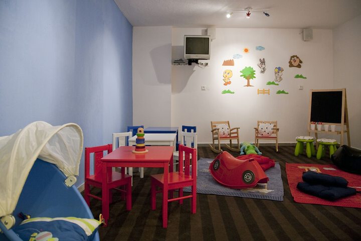 Childrens Activities 33 of 38