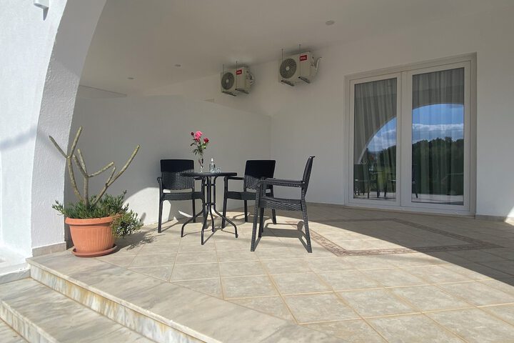 Terrace/Patio 72 of 77