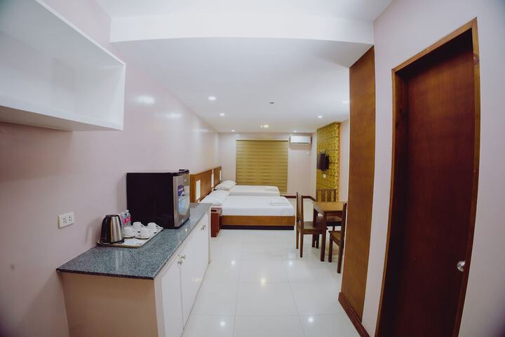 Room 16 of 29