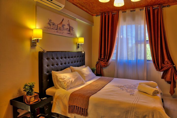 Room 7 of 40
