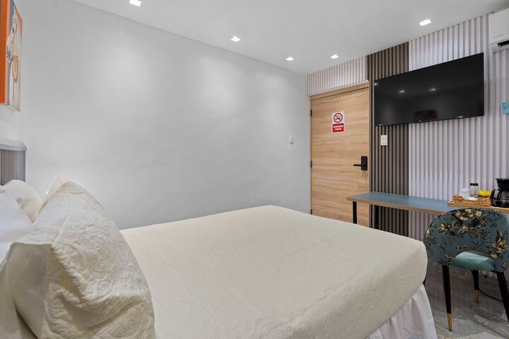 Room 20 of 62