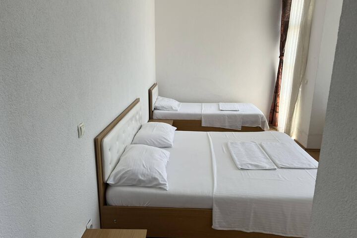 Room 20 of 23