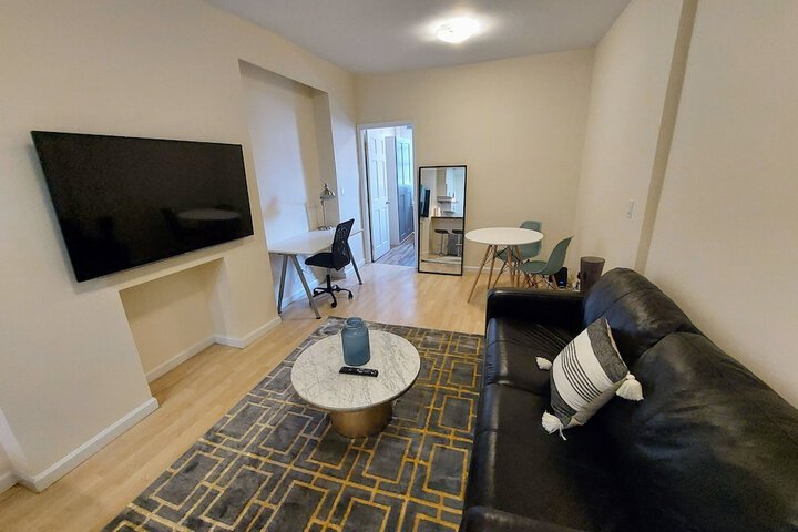 Room 11 of 21