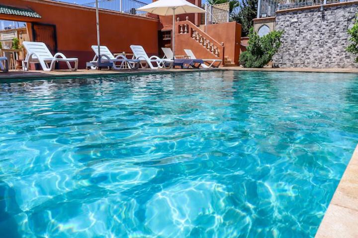 Pool 26 of 44
