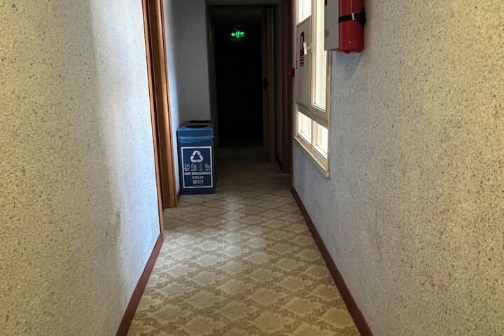 Ballroom/Hall 29 of 38