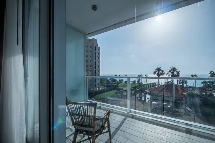 Terrace/Patio 11 of 49