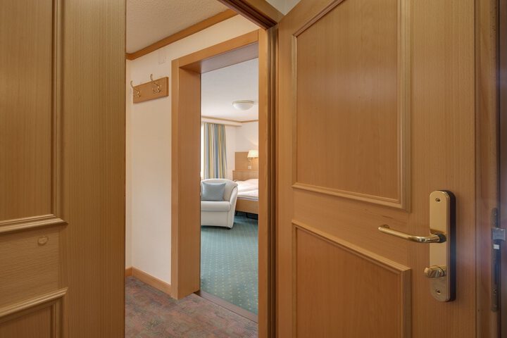 Room 15 of 47