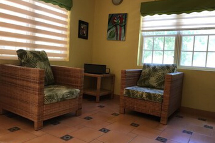 Room 40 of 85