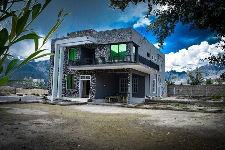 HOTEL SARFARANGA & RESTAURANT SKARDU