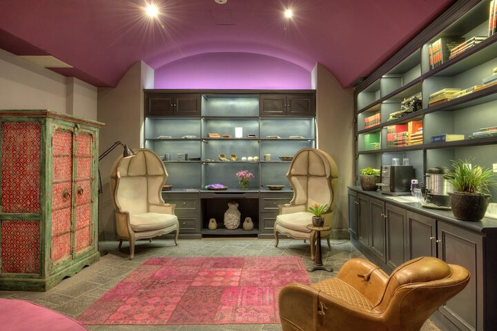 Lobby Entry