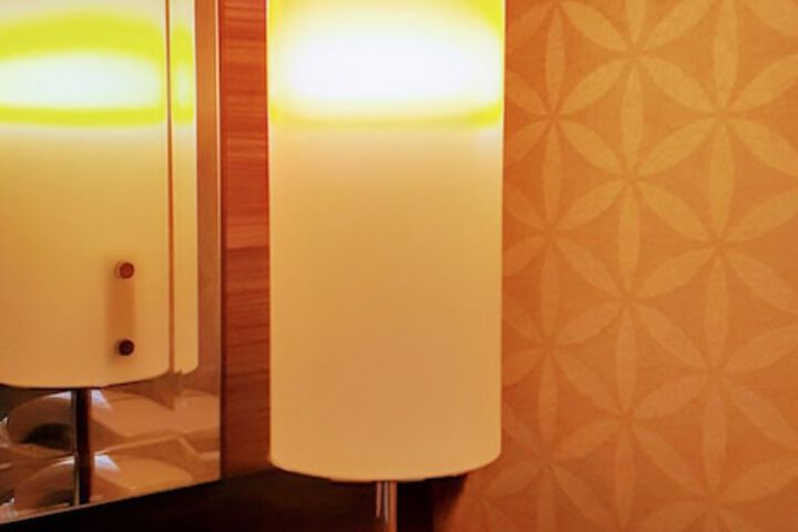 Room 10 of 66
