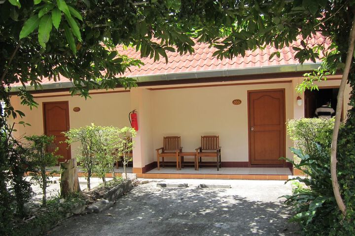 Terrace/Patio 11 of 33