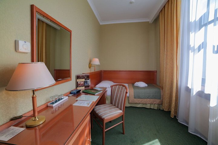 Room 5 of 47