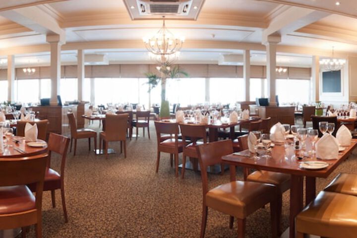 Dining 62 of 84