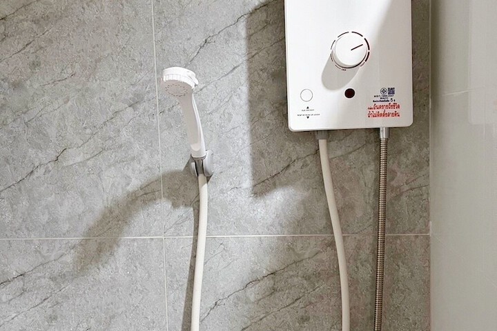 Room 18 of 27