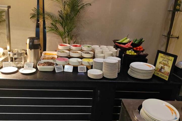 Breakfast/Coffee Service 46 of 61