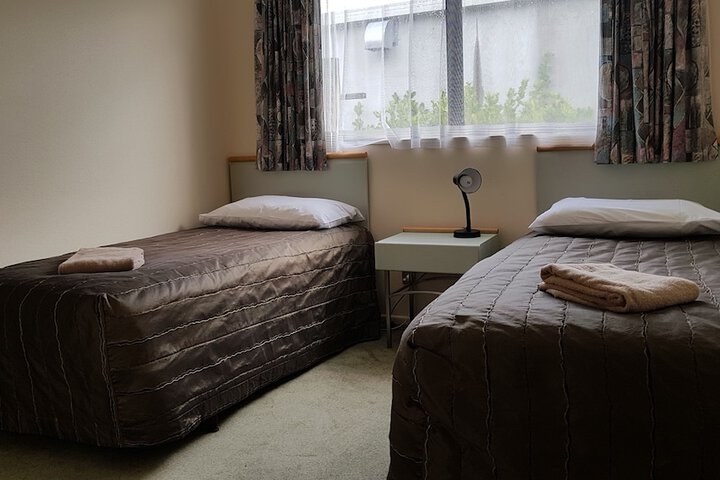 Room 6 of 52