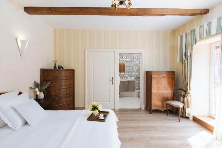 Room 21 of 70