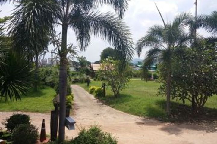 Property Grounds 14 of 19