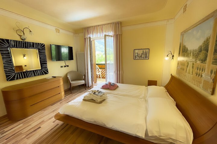 Room 20 of 68