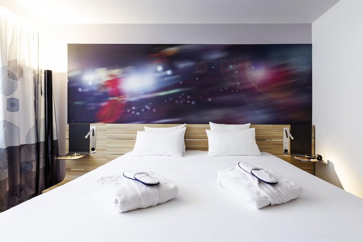 Novotel Limoges Le Lac in Limoges