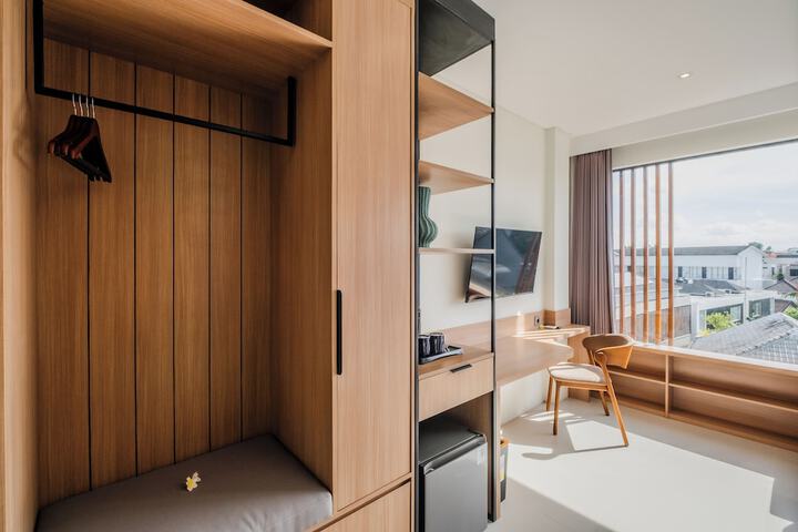 Room 17 of 50