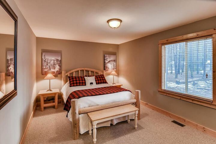 Room 5 of 21