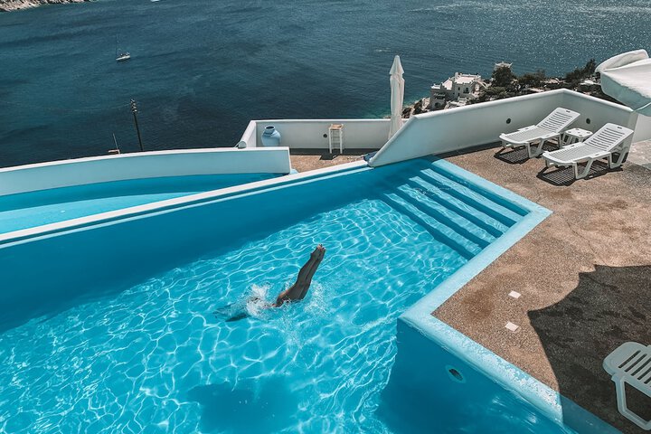 Pool 53 of 87