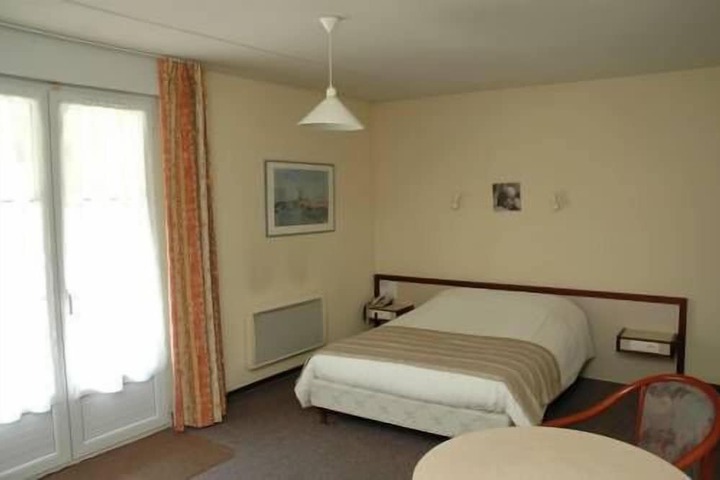 Room 13 of 43