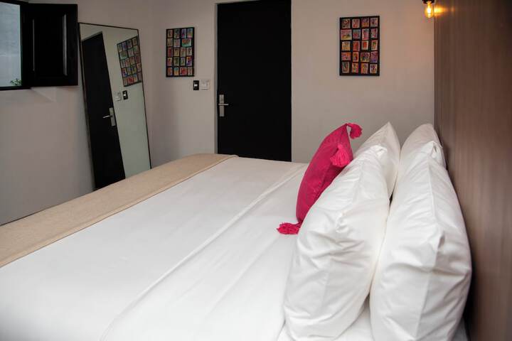Room 31 of 75