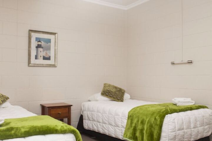 Room 21 of 50