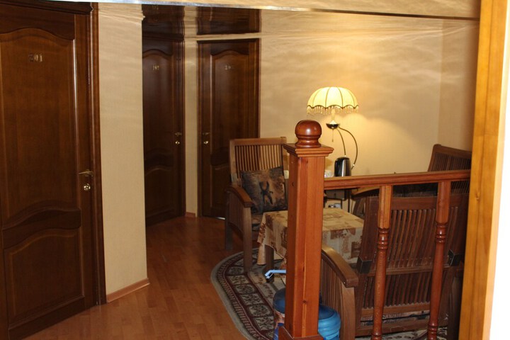 Ballroom/Hall 40 of 41