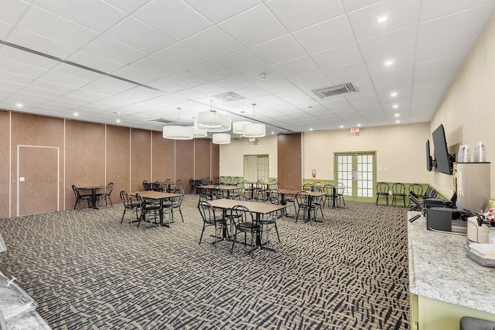 Breakfast area