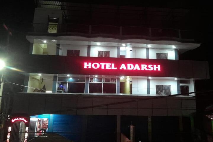 Adarsh Hotel
