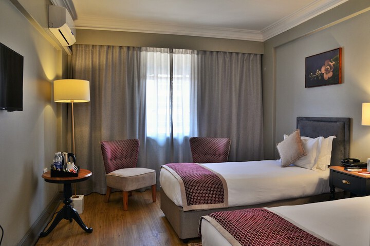 Room 3 of 42