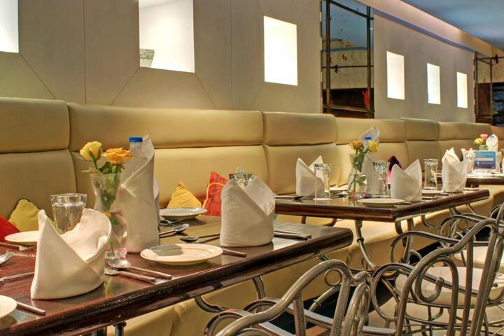 restaurant cafeteria