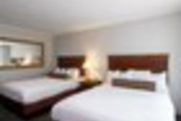 Room 215 of 549