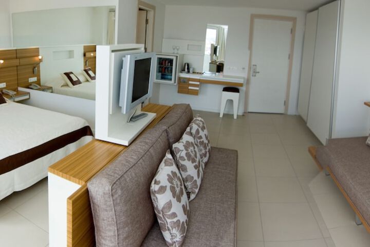Room 45 of 121