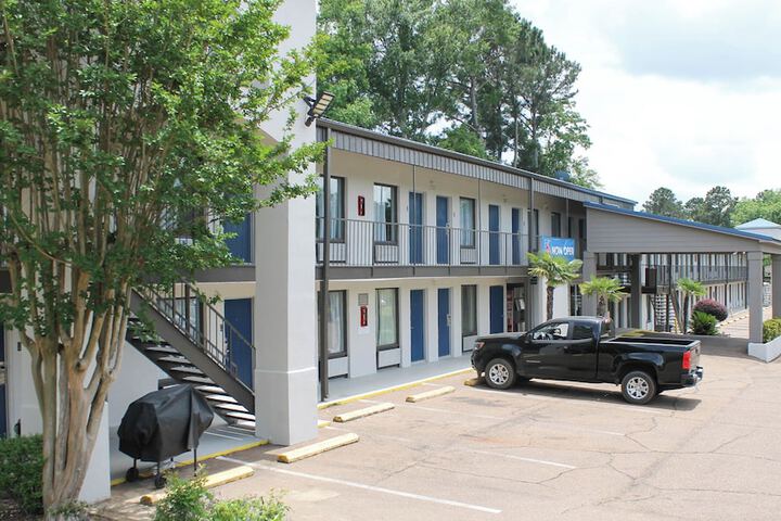 Hotel 23 of 24