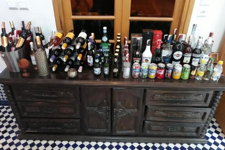 Lounge 61 of 69