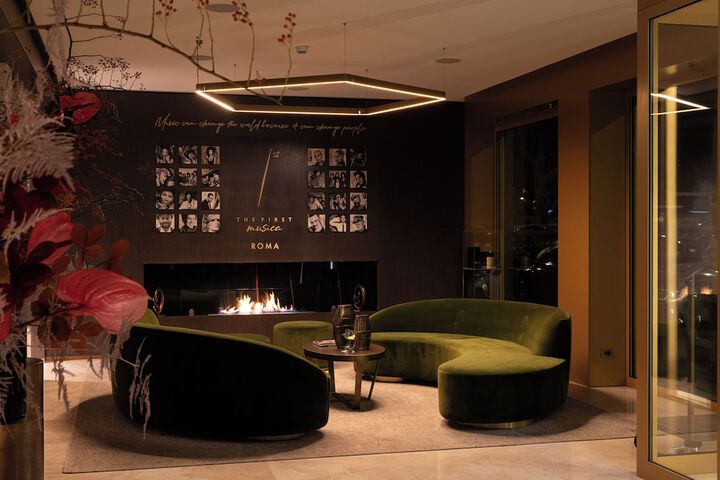 Hotel Interior 4 of 49