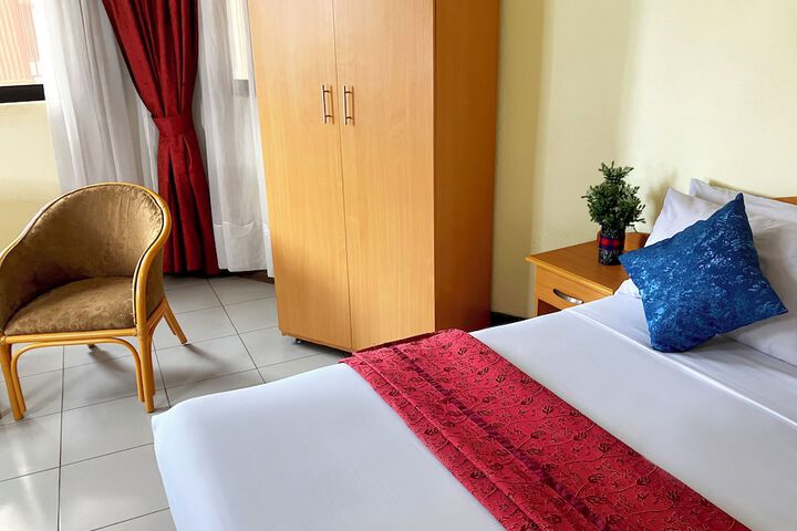 Room 20 of 37