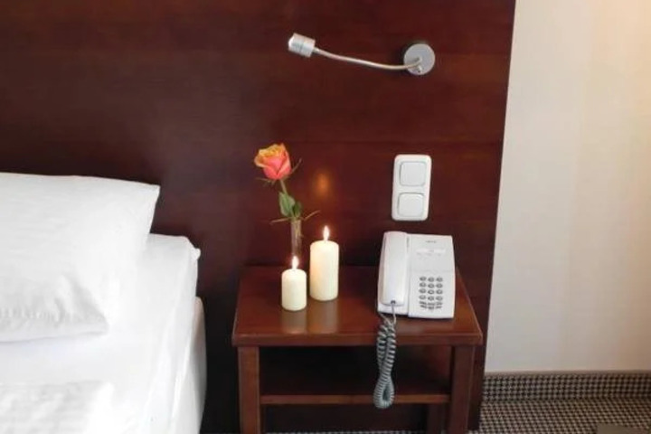 ALPENHOTEL