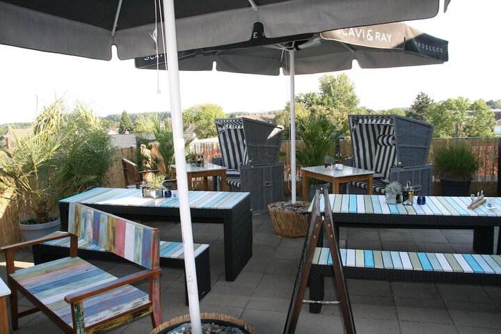 Dining Photos