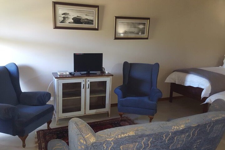 Room 15 of 26